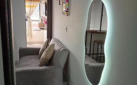 Aparta estudio privado 2